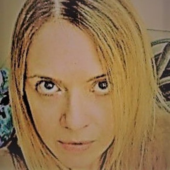 Meet your Posher, Sheila - Picture 1 of 1